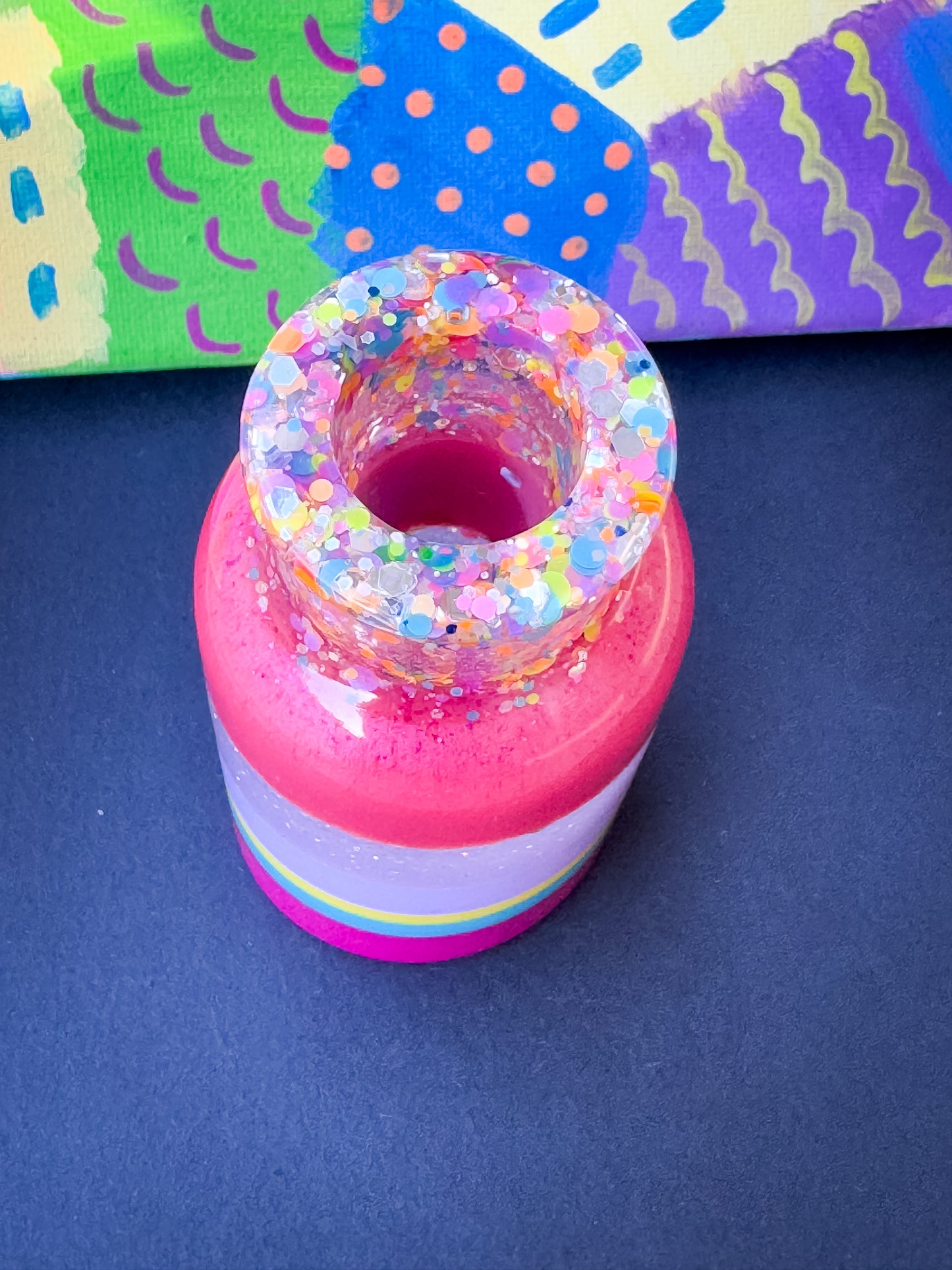 Colourful Resin Mini Vases: Glitter and Glamour 🌈✨