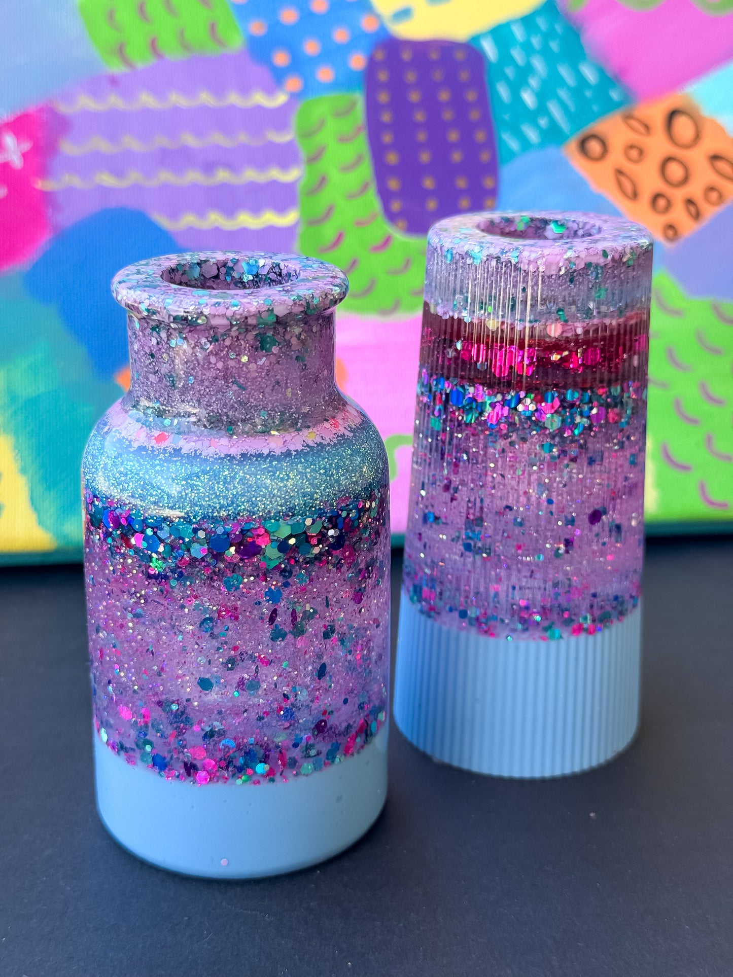 Colourful Resin Mini Vases: Glitter and Glamour 🌈✨