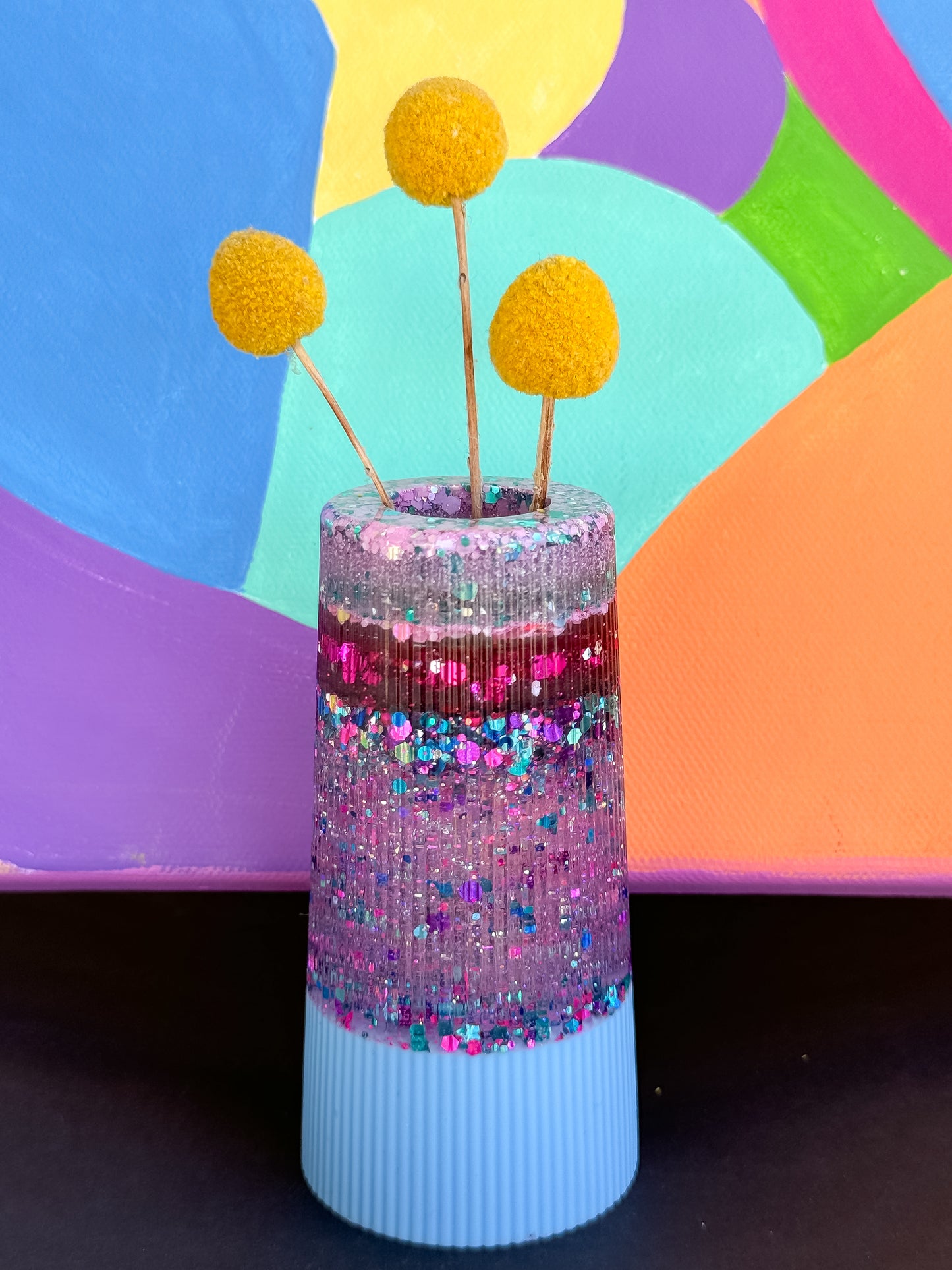 Colourful Resin Mini Vases: Glitter and Glamour 🌈✨
