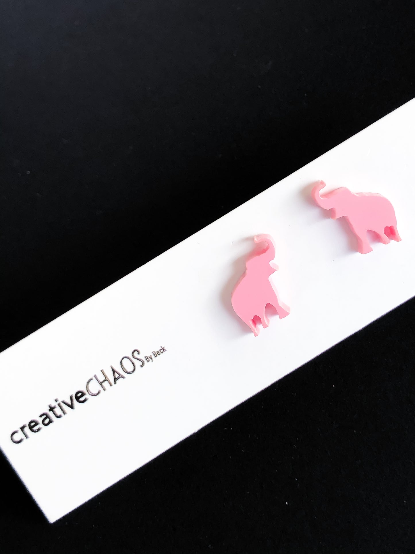 Elephant Stud (Pink)