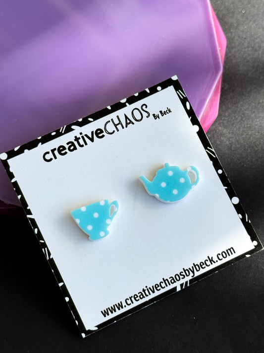 Tea Cup and Tea Pot (Blue)