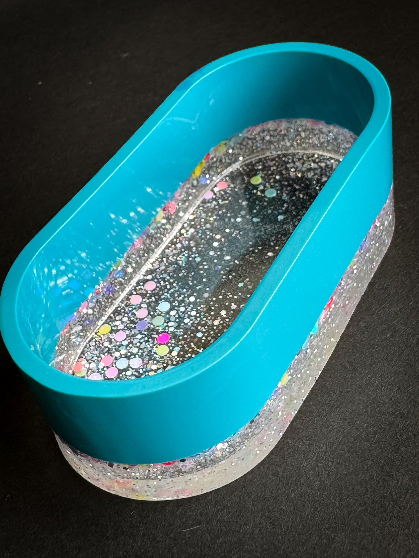 Mini Resin Trinket Dish: Colourful Glitter Delight ✨