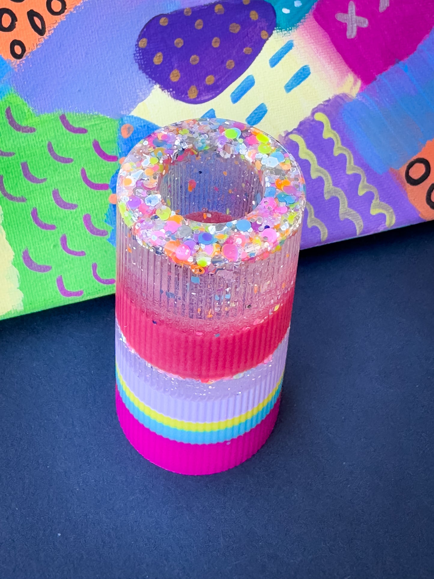 Colourful Resin Mini Vases: Glitter and Glamour 🌈✨