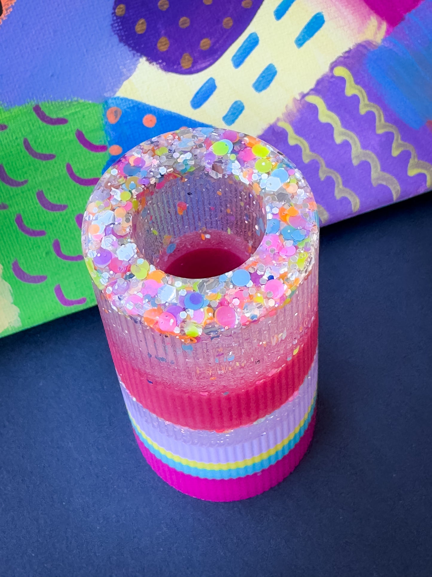 Colourful Resin Mini Vases: Glitter and Glamour 🌈✨
