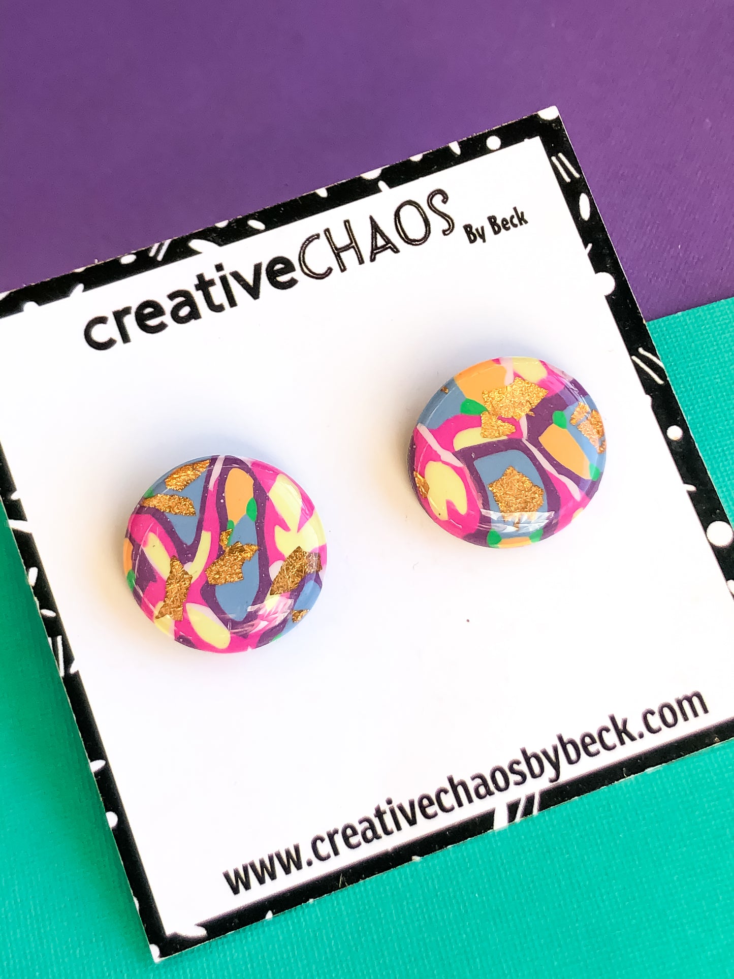 Medium Resin Stud Earring