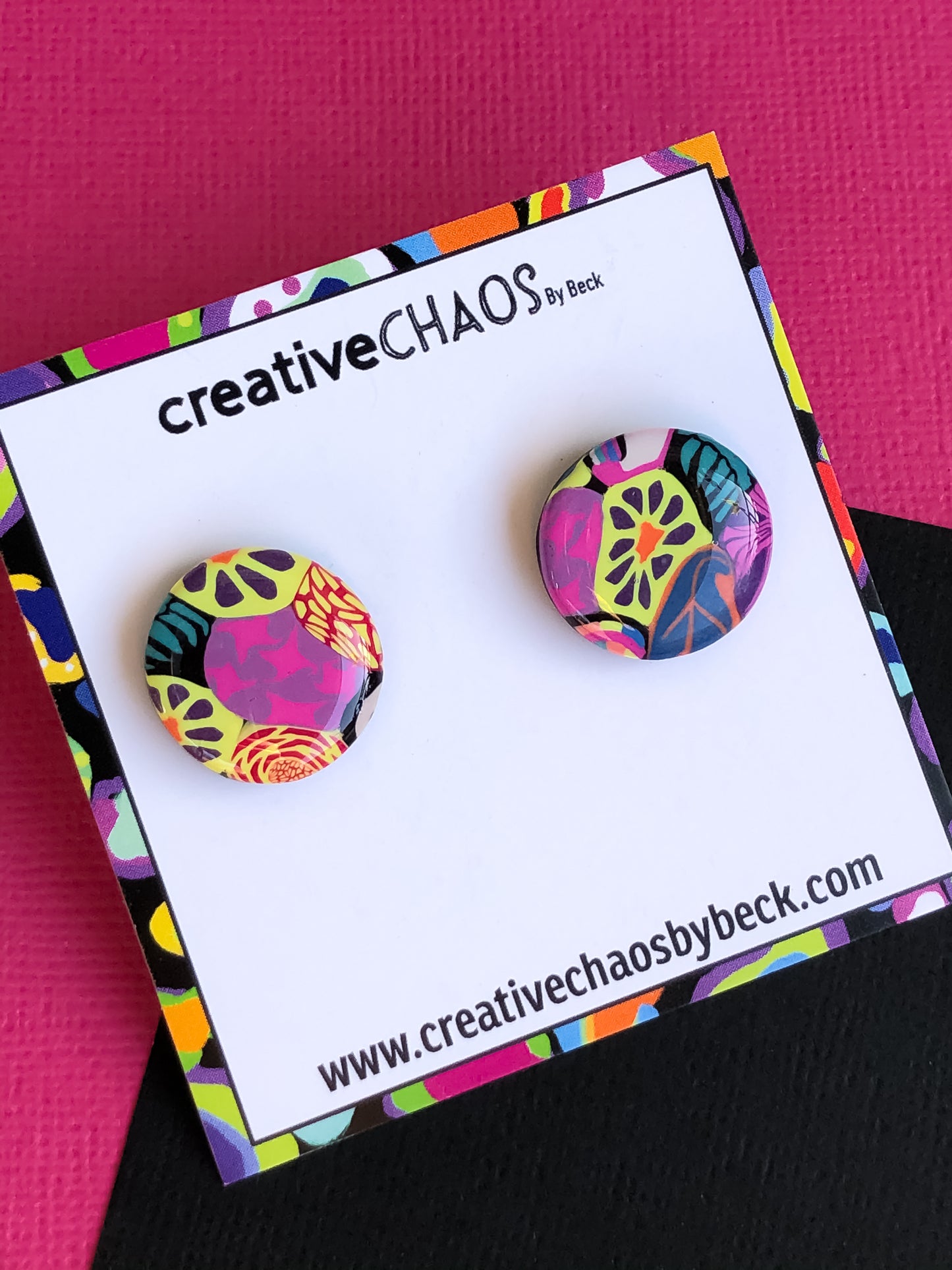 Medium Resin Stud Earring