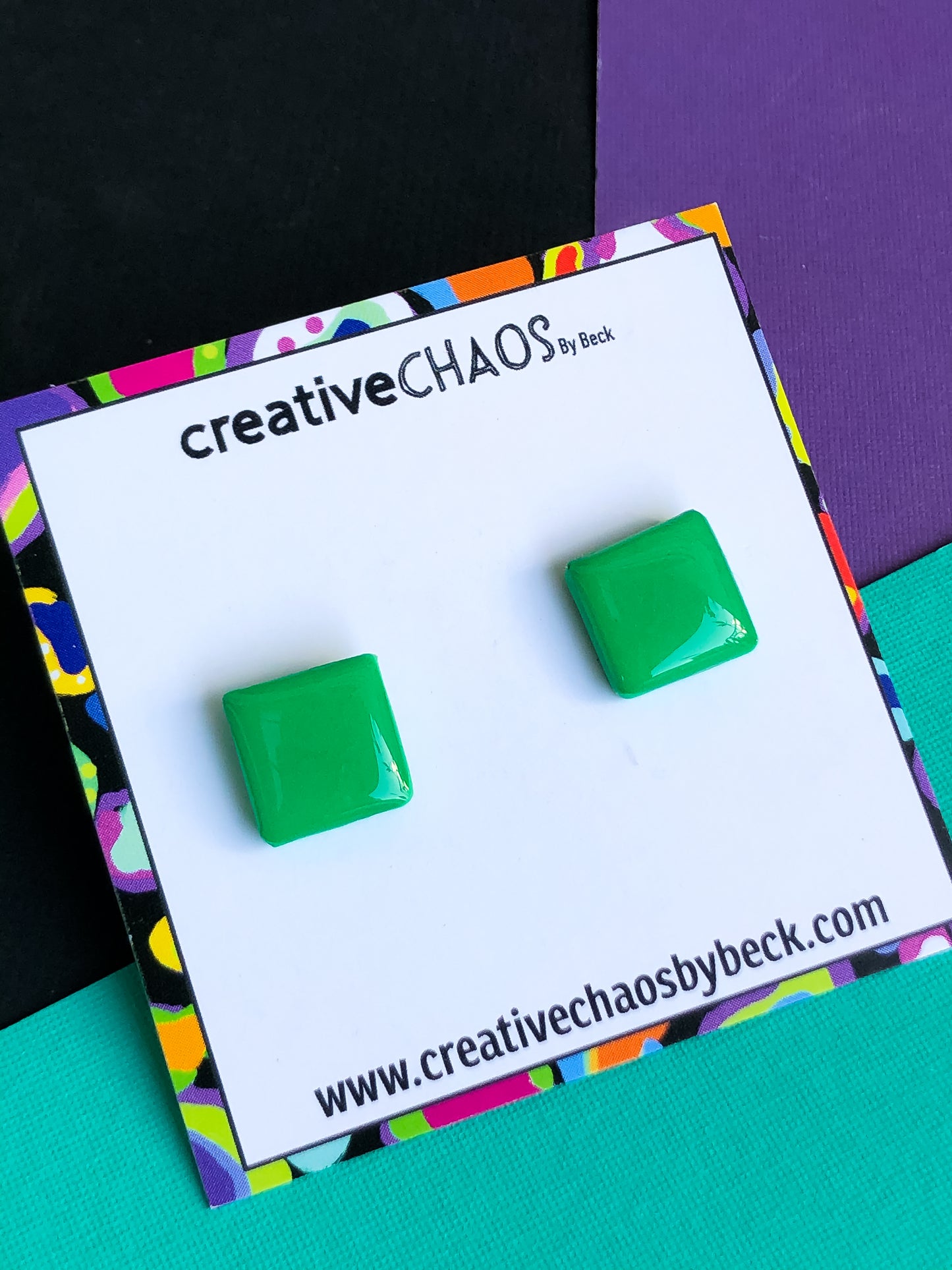 Chaos Green Gloss Midi Stud