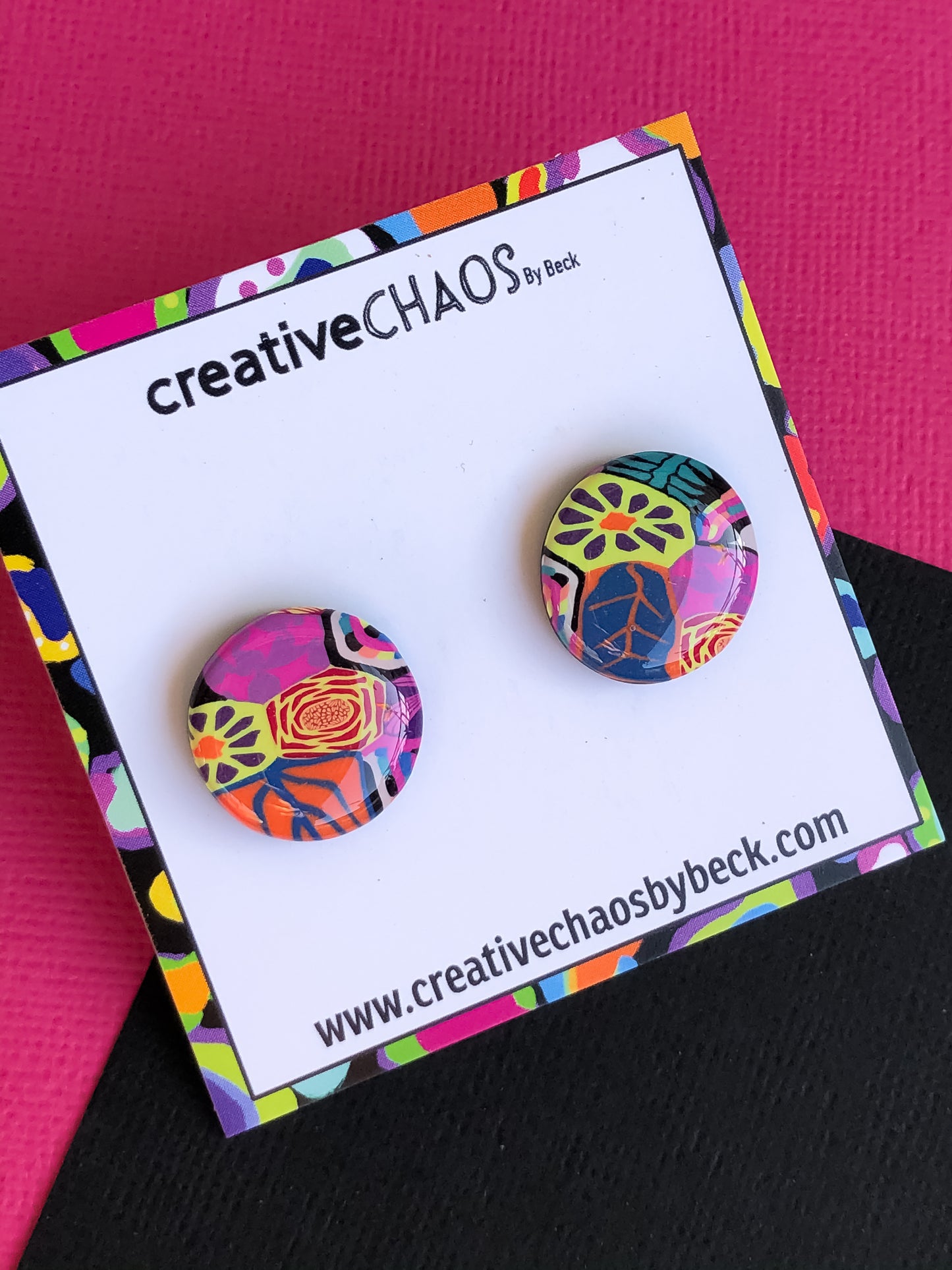 Medium Resin Stud Earring
