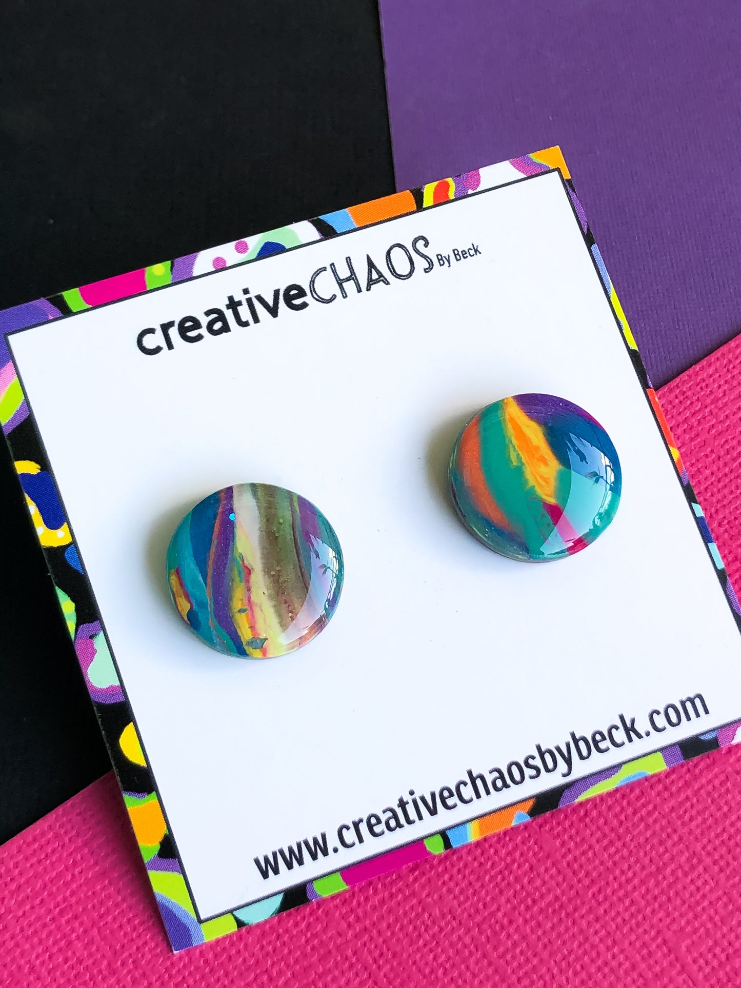 Chaos Gloss Medium Stud