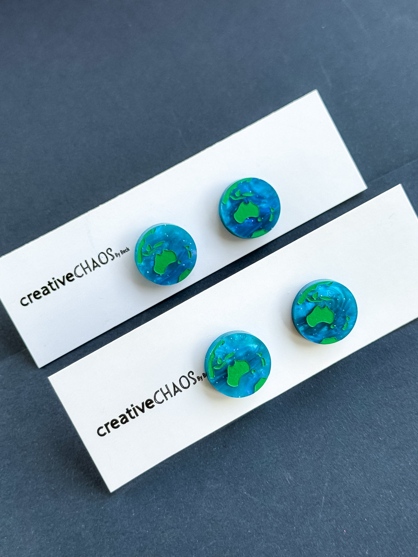 Acrylic Stud (1)